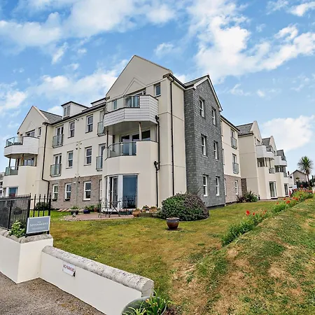 3 Bed In Newquay Spins *