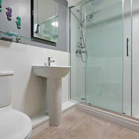 3 Bed In Newquay Spins Semesterbostad
